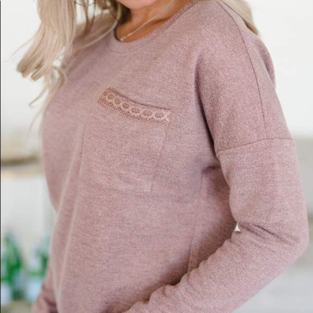 Ampersand Avenue Lace Trim Pullover